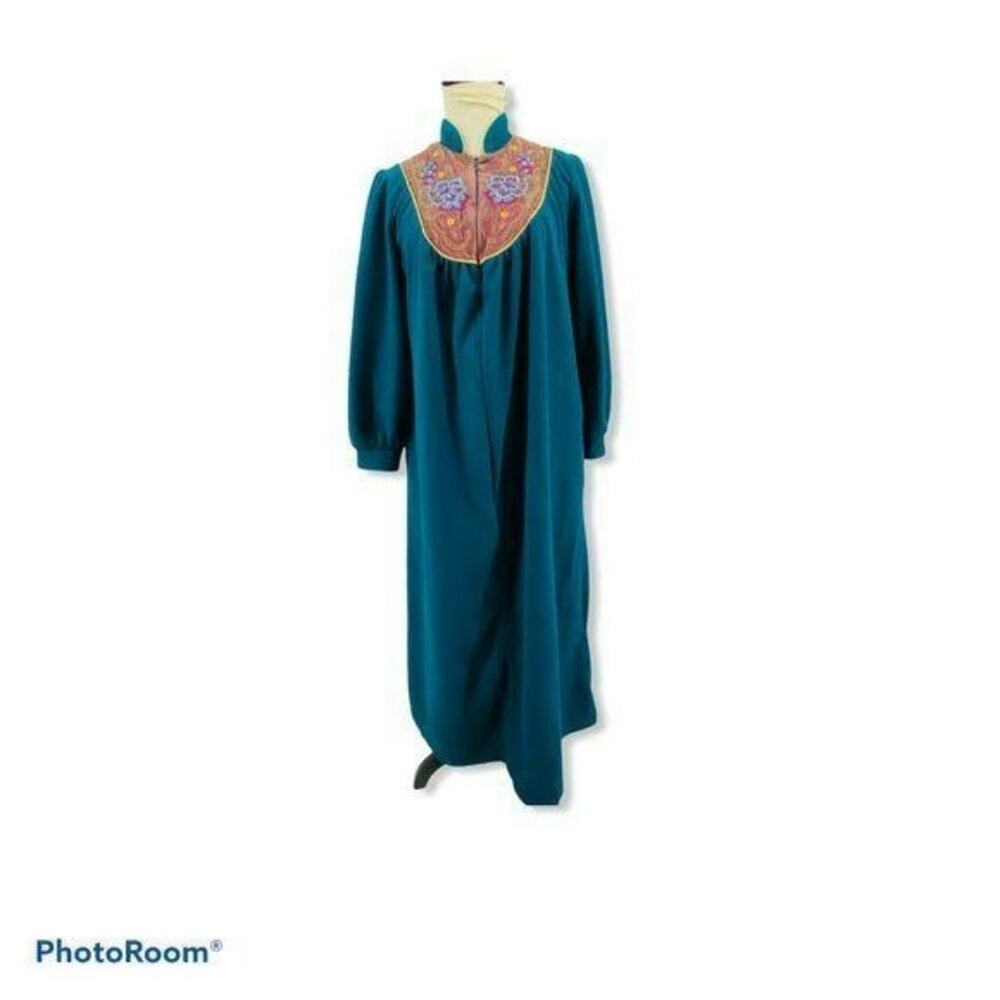 Vintage House Coat Zip Front Velour Robe Long Quilted Satin Small